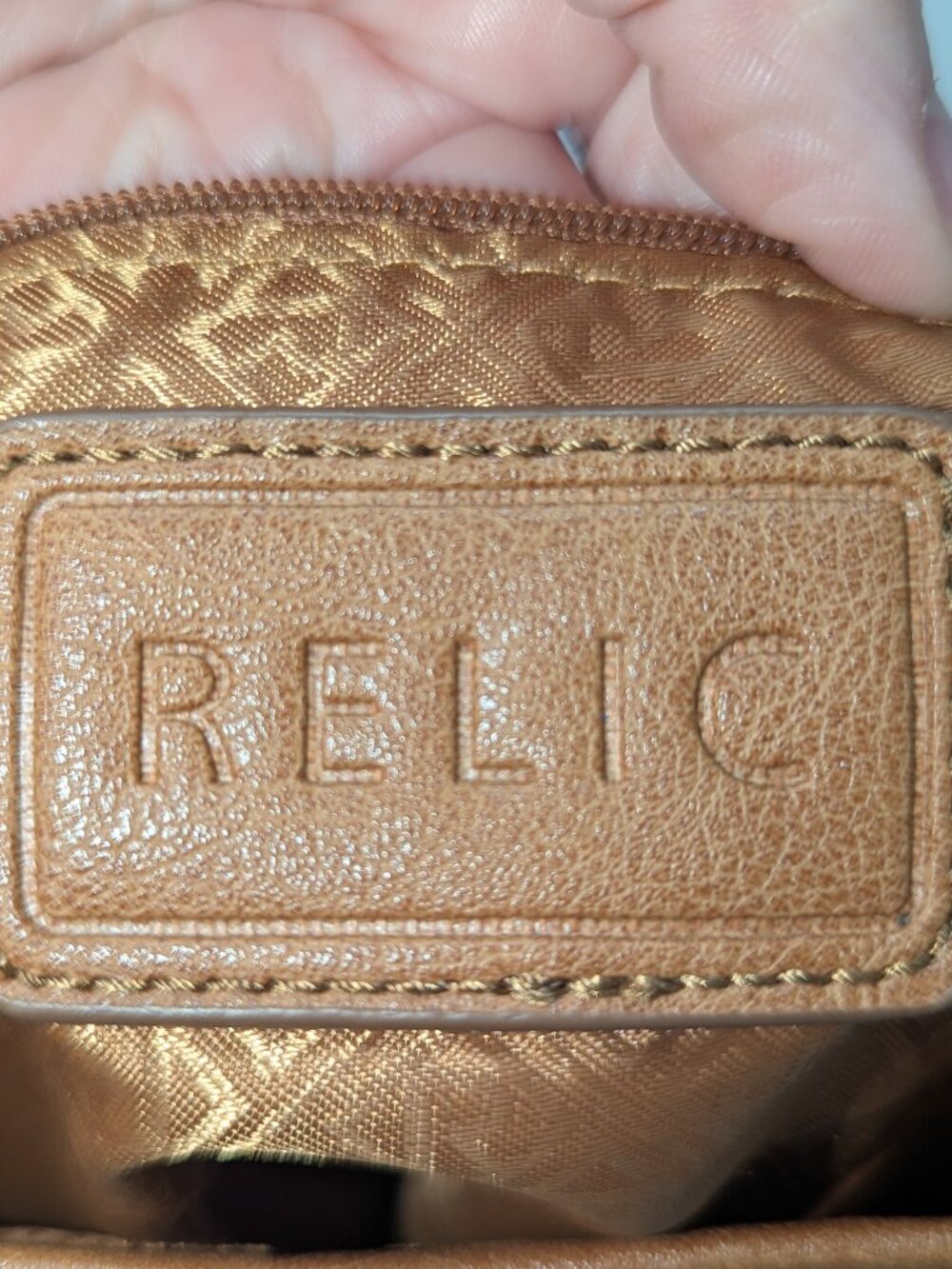 Relic (by Fossil) brown crossbody bag. EUC! - Picture 2 of 6